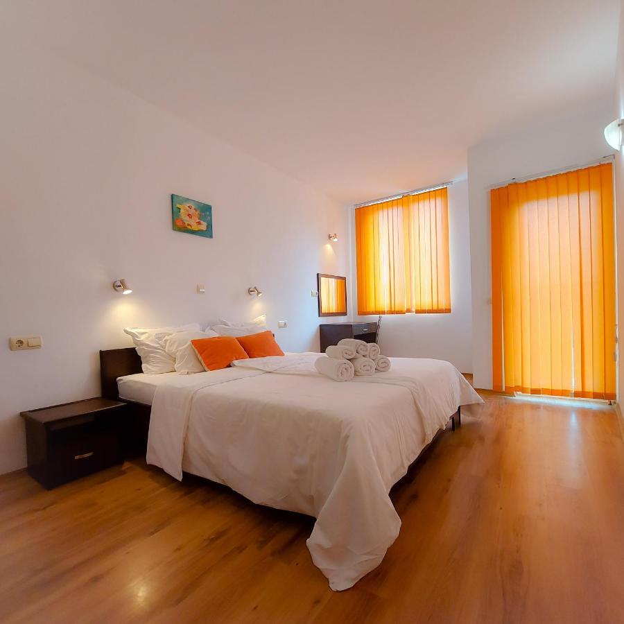 Tomi Family Apartments Sluneční pobřeží Exteriér fotografie